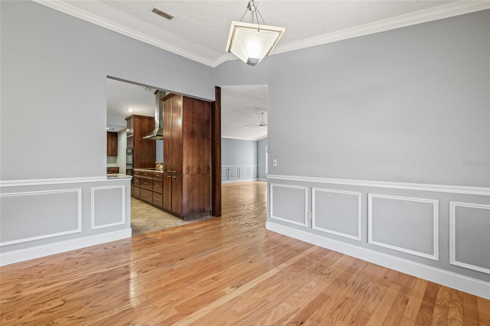Image 14 of 60 For 603 Cottage Grove Circle