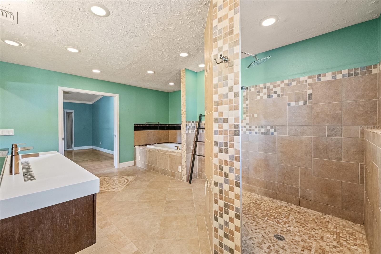 Image 38 of 60 For 603 Cottage Grove Circle