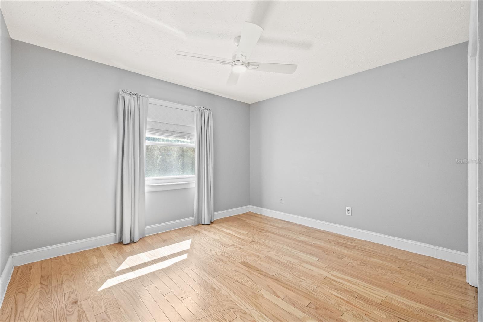 Image 42 of 60 For 603 Cottage Grove Circle
