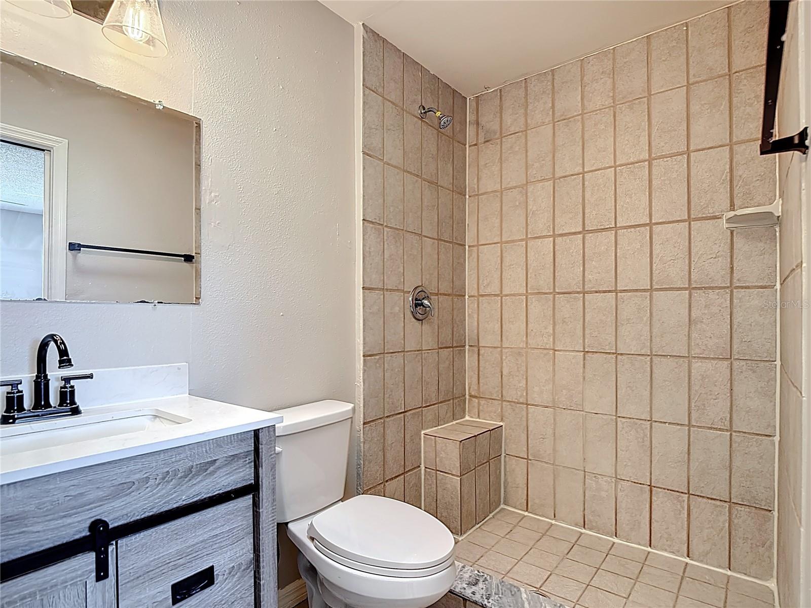 Image 14 of 77 For 3815 6th Avenue