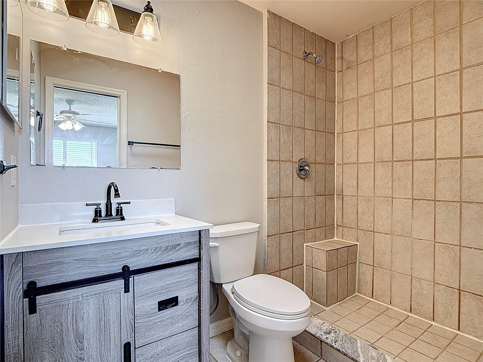 Image 15 of 77 For 3815 6th Avenue