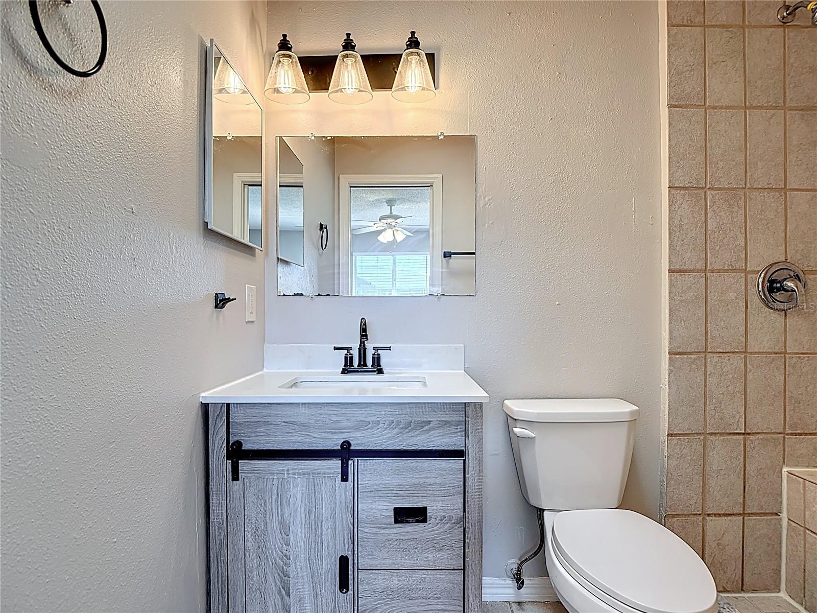 Image 16 of 77 For 3815 6th Avenue