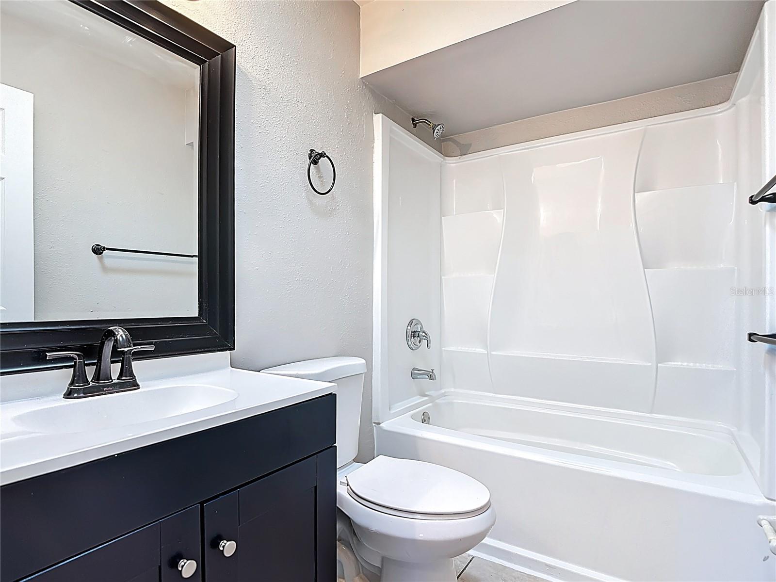 Image 22 of 77 For 3815 6th Avenue