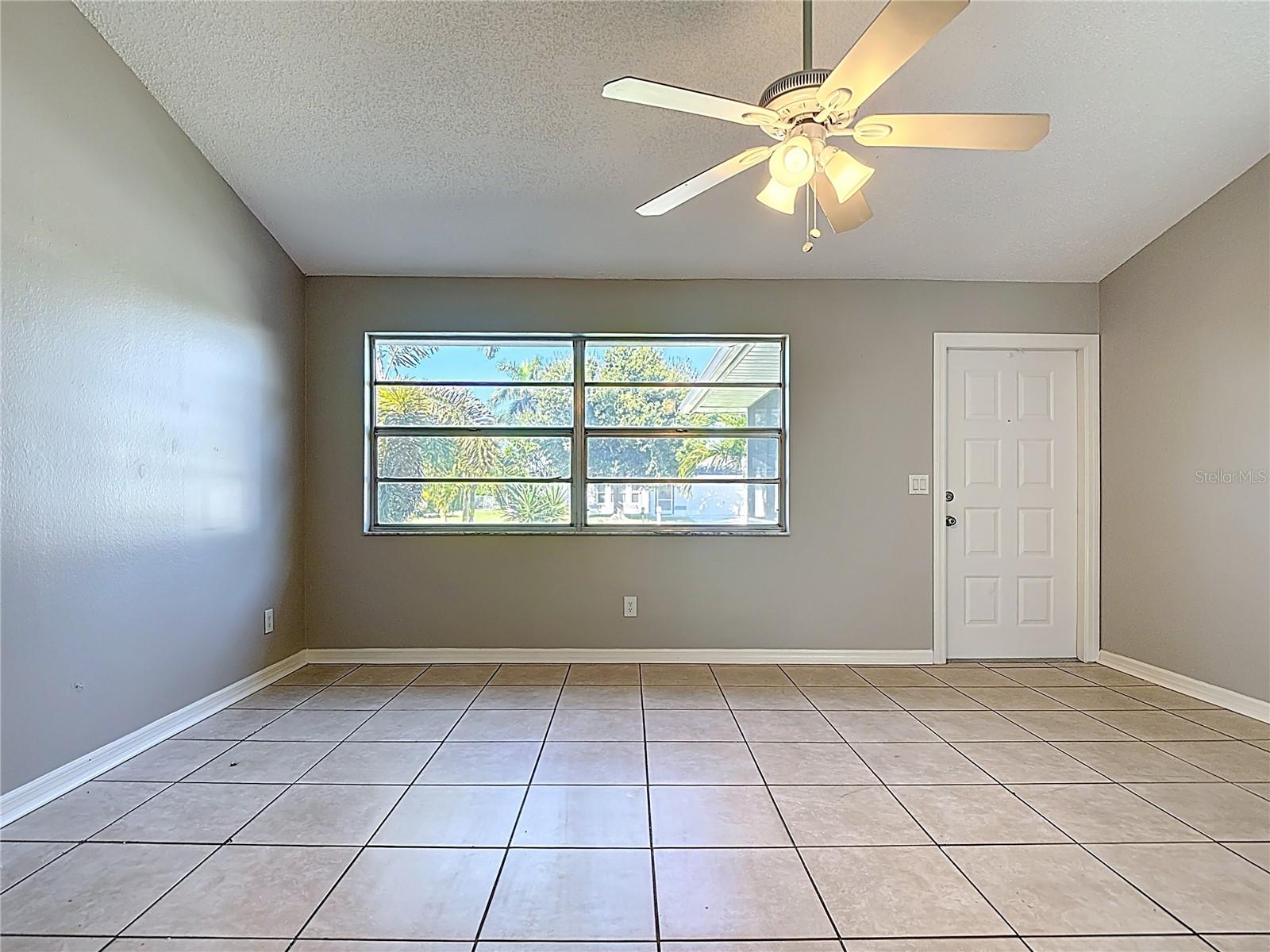 Image 3 of 77 For 3815 6th Avenue