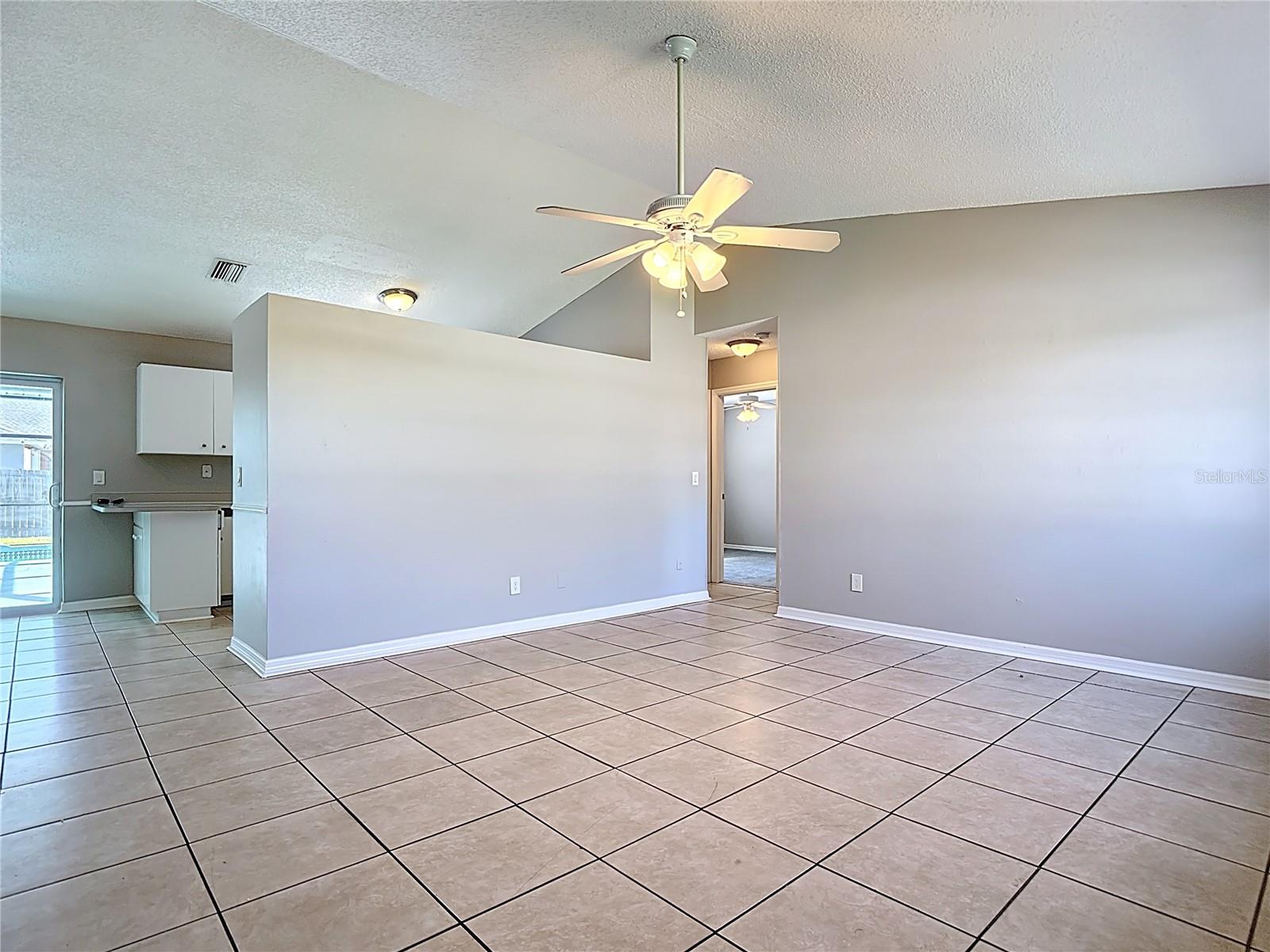 Image 6 of 77 For 3815 6th Avenue