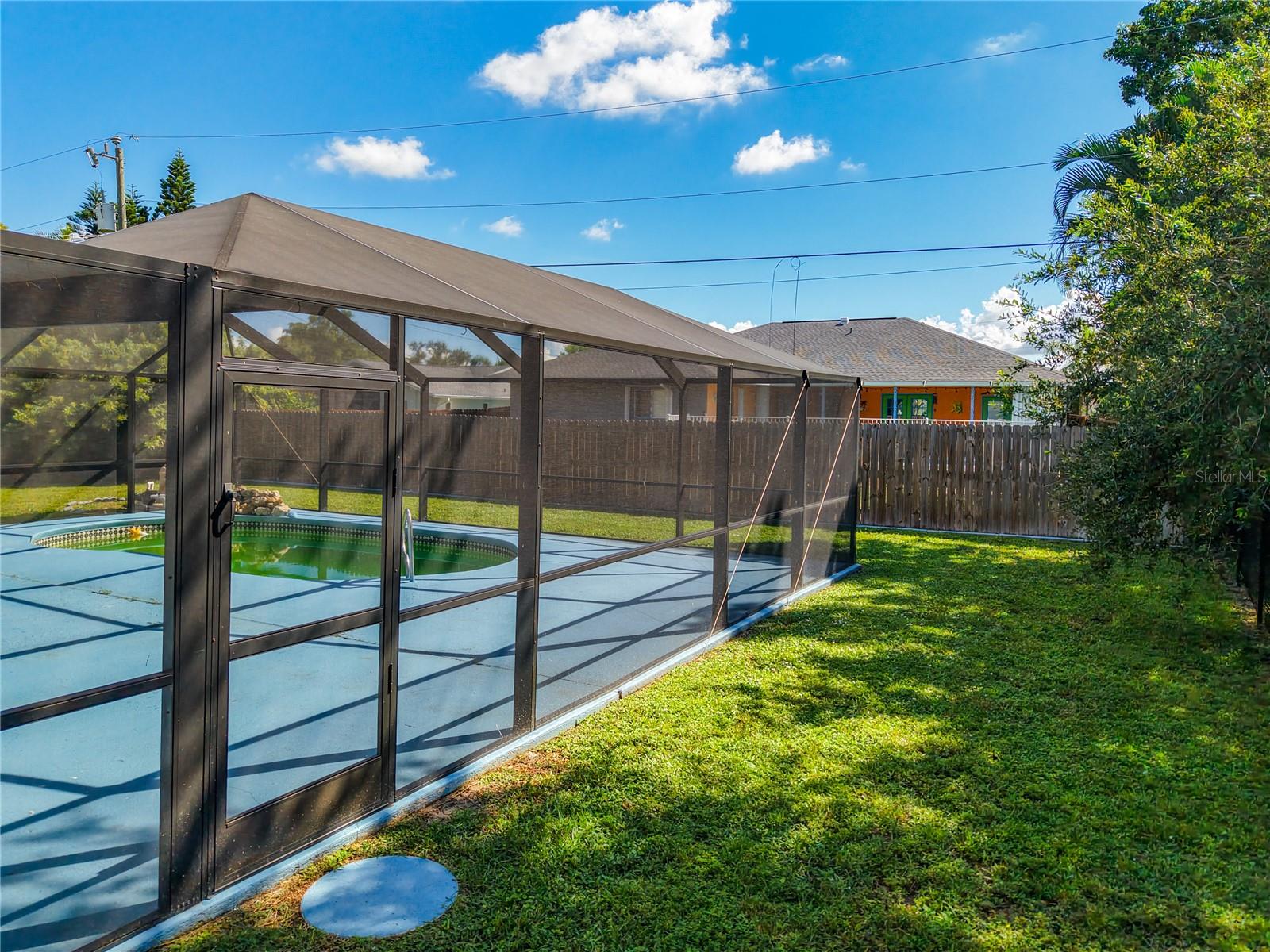 Image 65 of 77 For 3815 6th Avenue