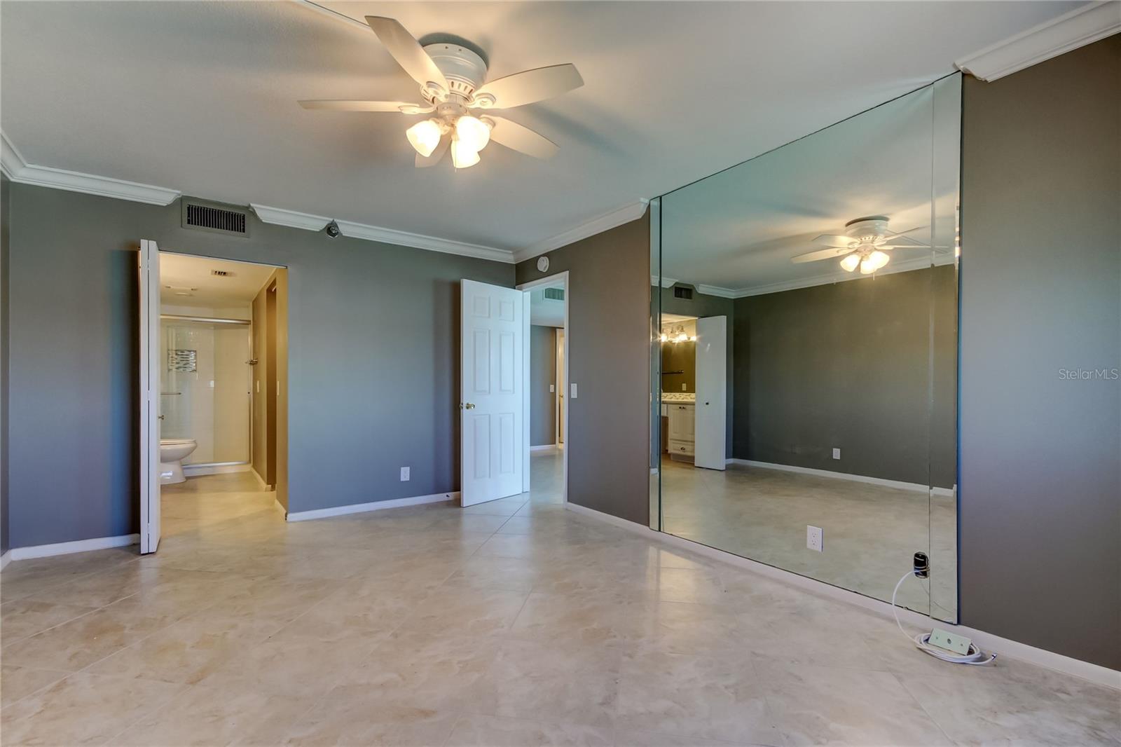Image 16 of 28 For 6265 Sun Boulevard 806