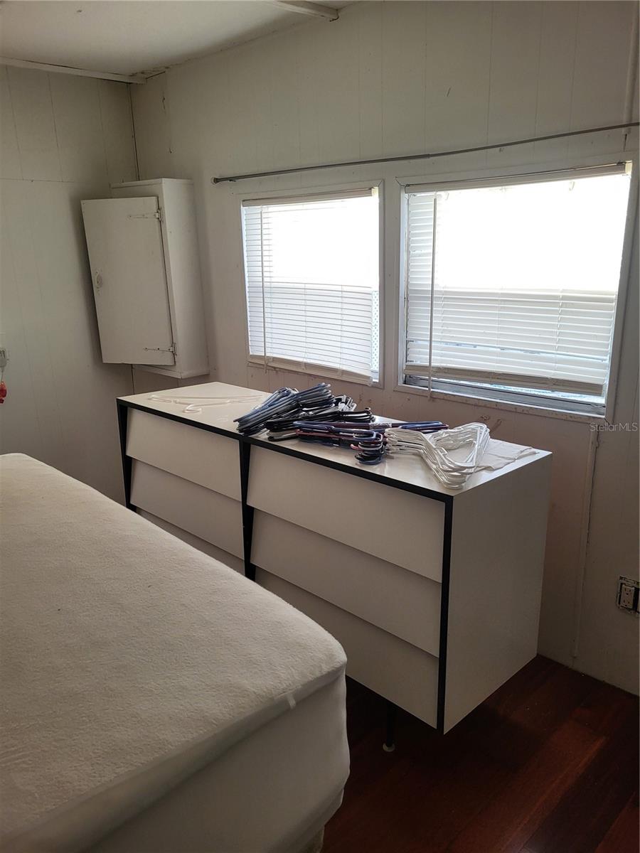 Image 12 of 16 For 6580 Seminole Boulevard 311