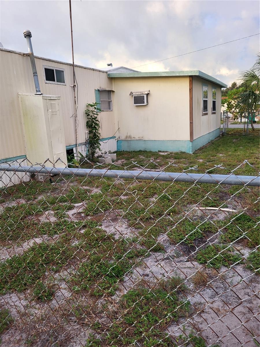 Image 16 of 16 For 6580 Seminole Boulevard 311