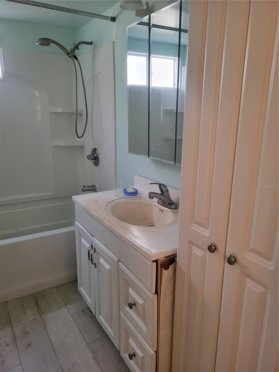 Image 9 of 16 For 6580 Seminole Boulevard 311