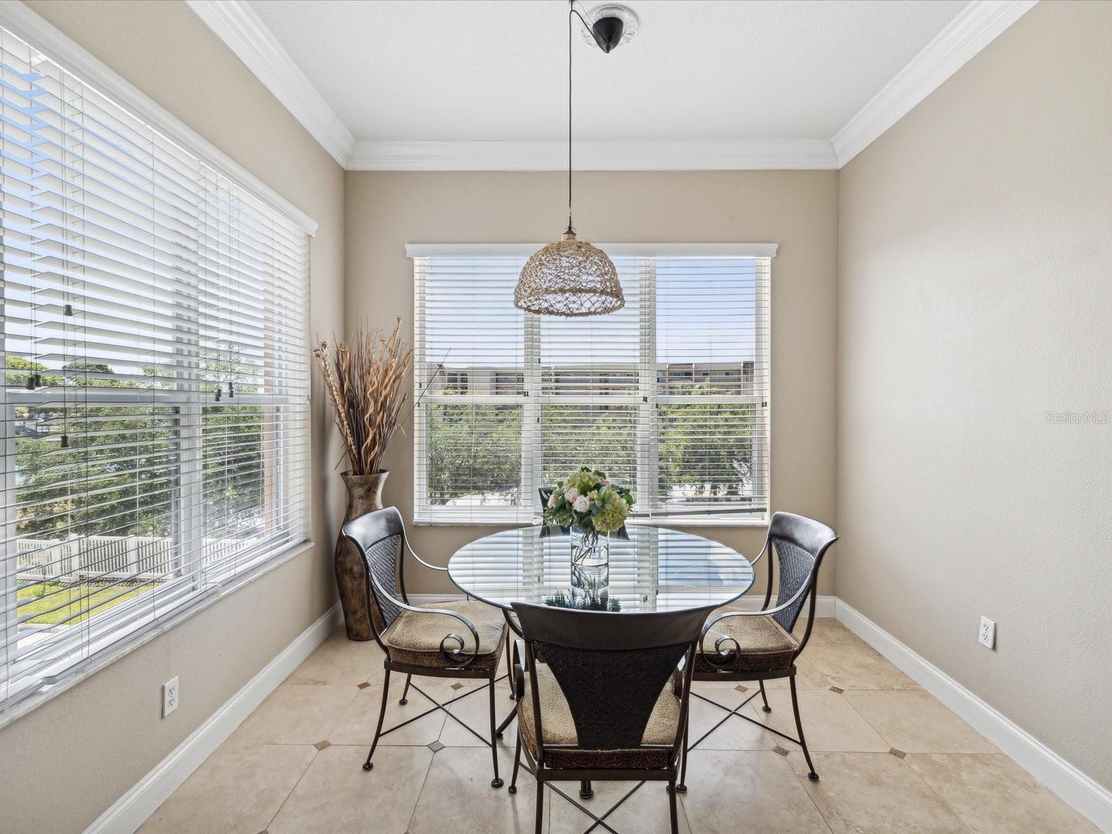 Image 12 of 70 For 94 Highland Avenue 2801