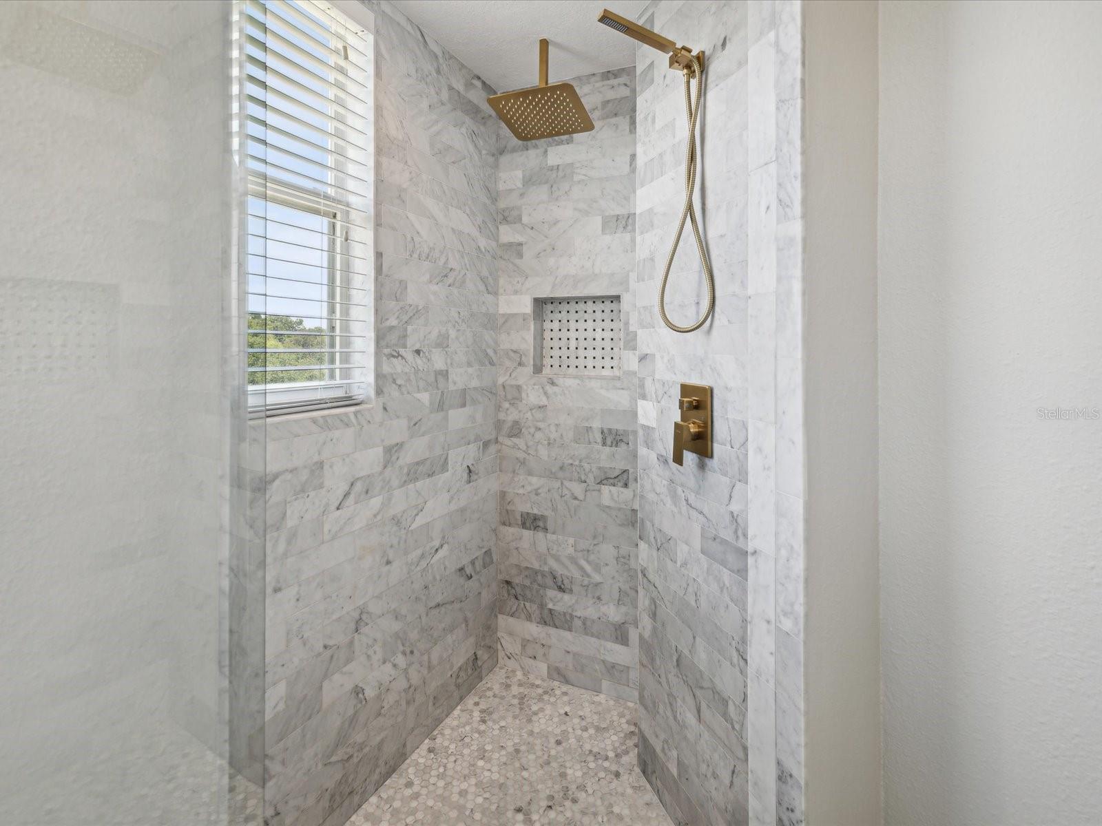 Image 29 of 70 For 94 Highland Avenue 2801