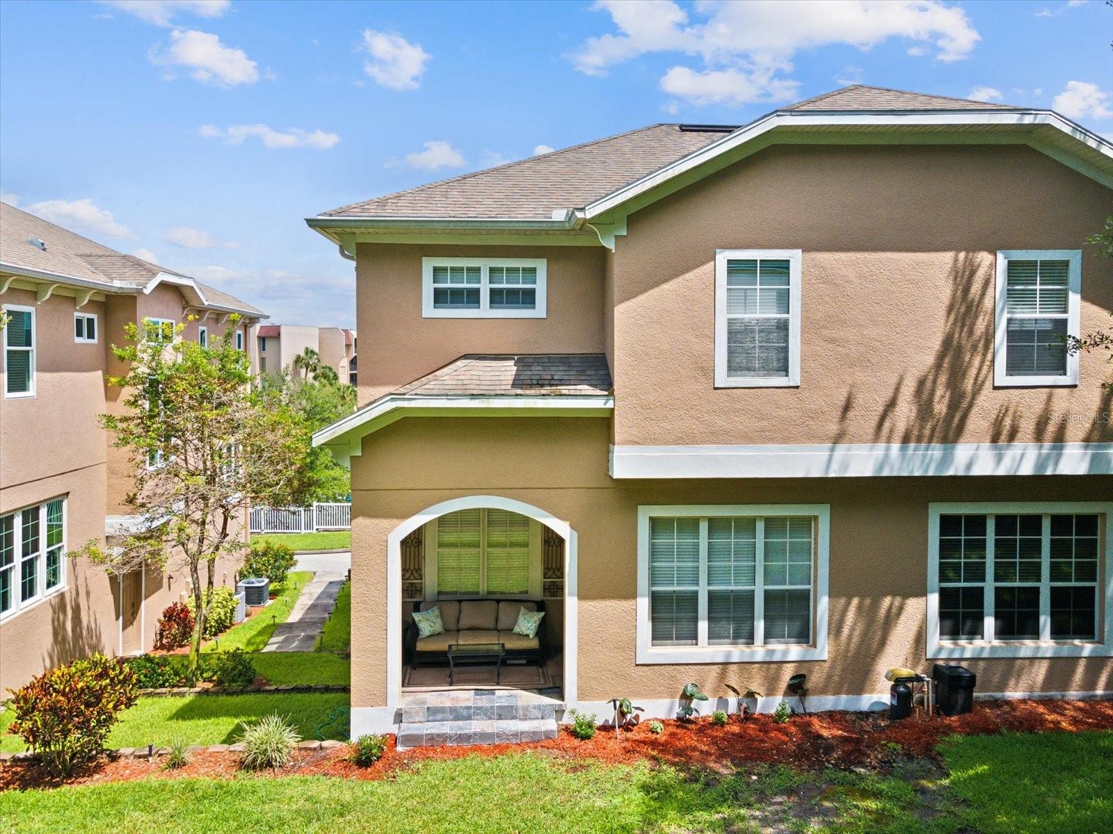 Image 41 of 70 For 94 Highland Avenue 2801