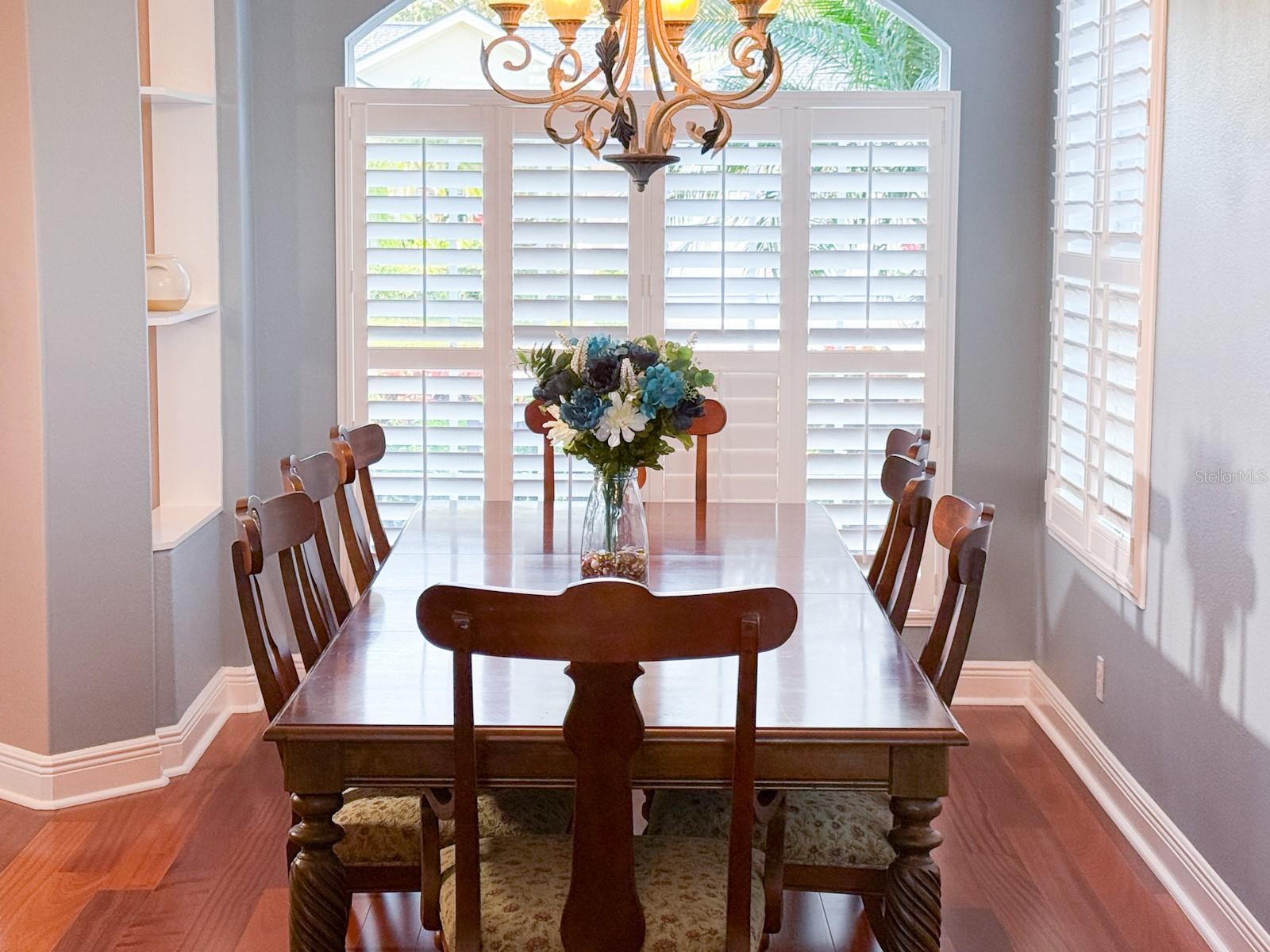 Image 12 of 55 For 1881 Riveredge Drive