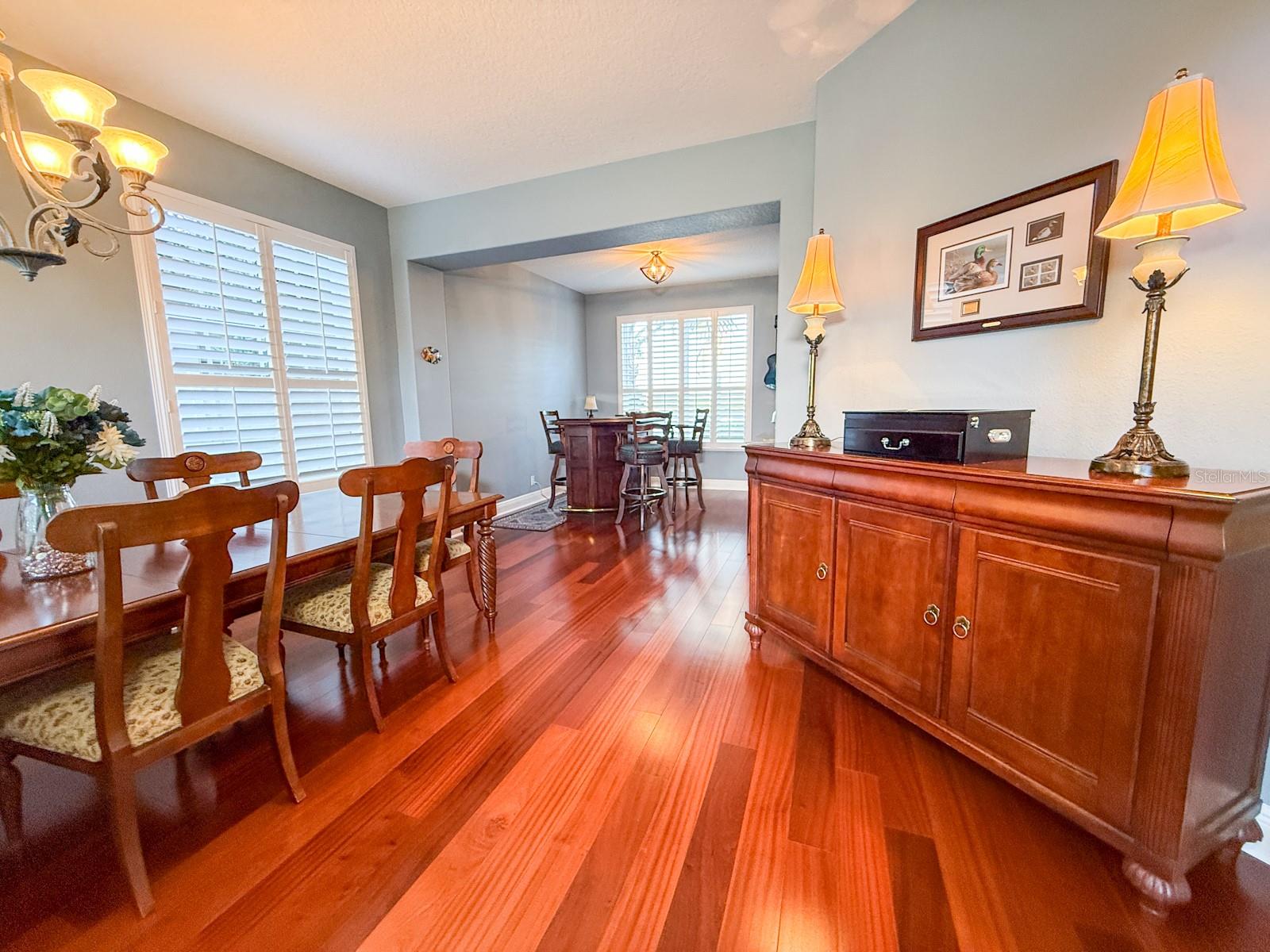 Image 14 of 55 For 1881 Riveredge Drive