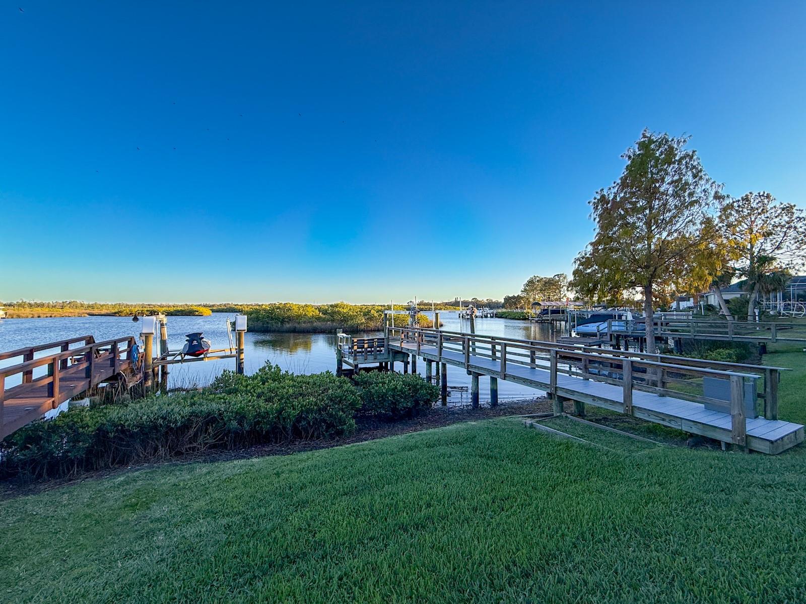 Image 44 of 55 For 1881 Riveredge Drive