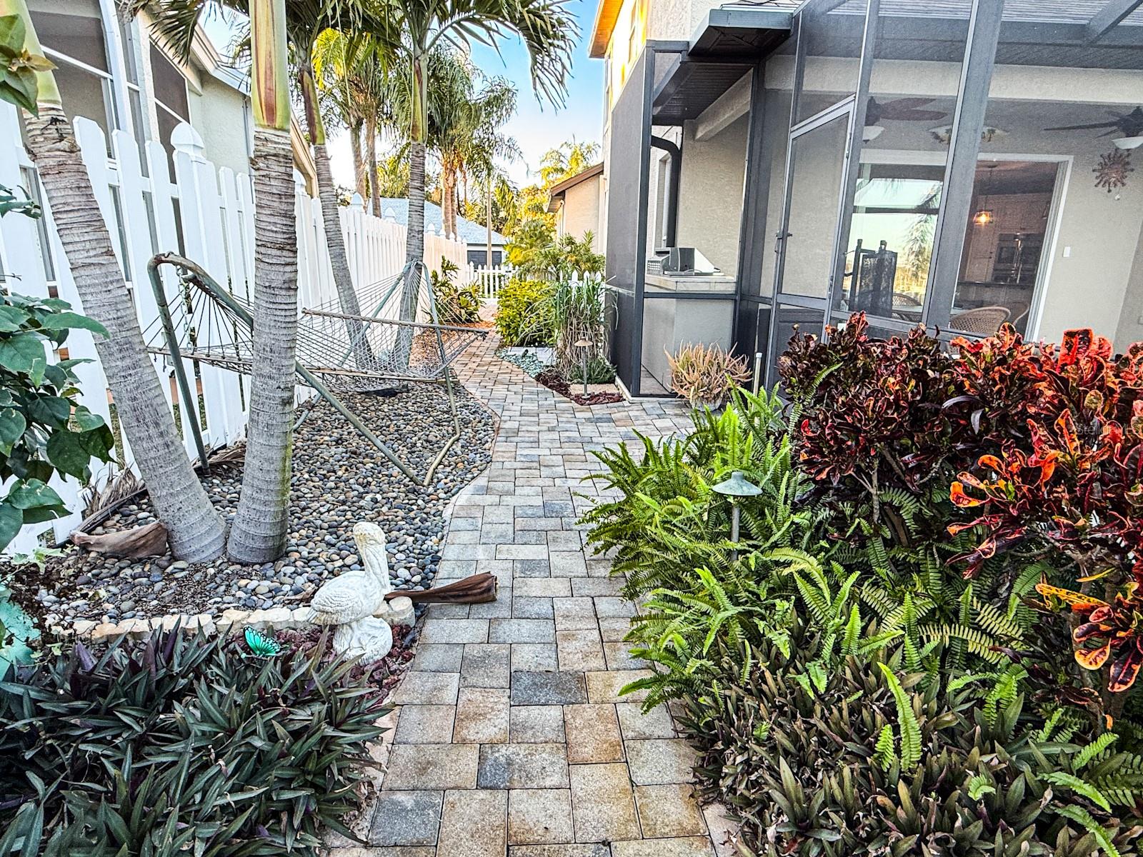 Image 50 of 55 For 1881 Riveredge Drive