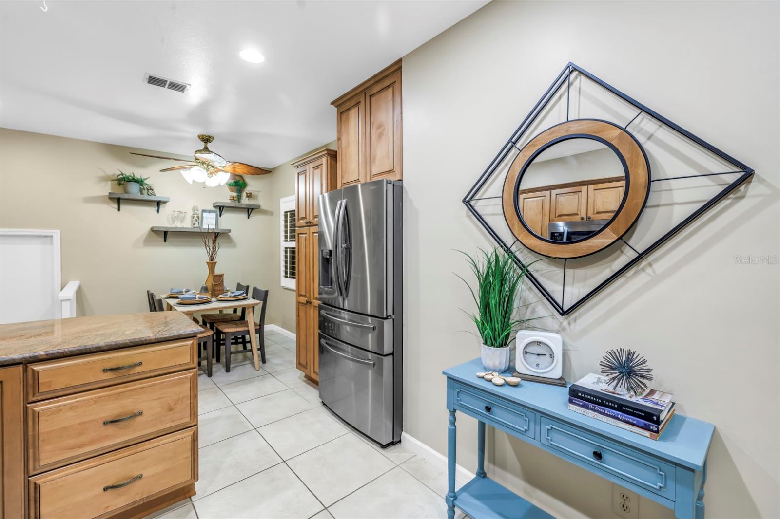Image 12 of 41 For 903 Pinellas Bayway S 302