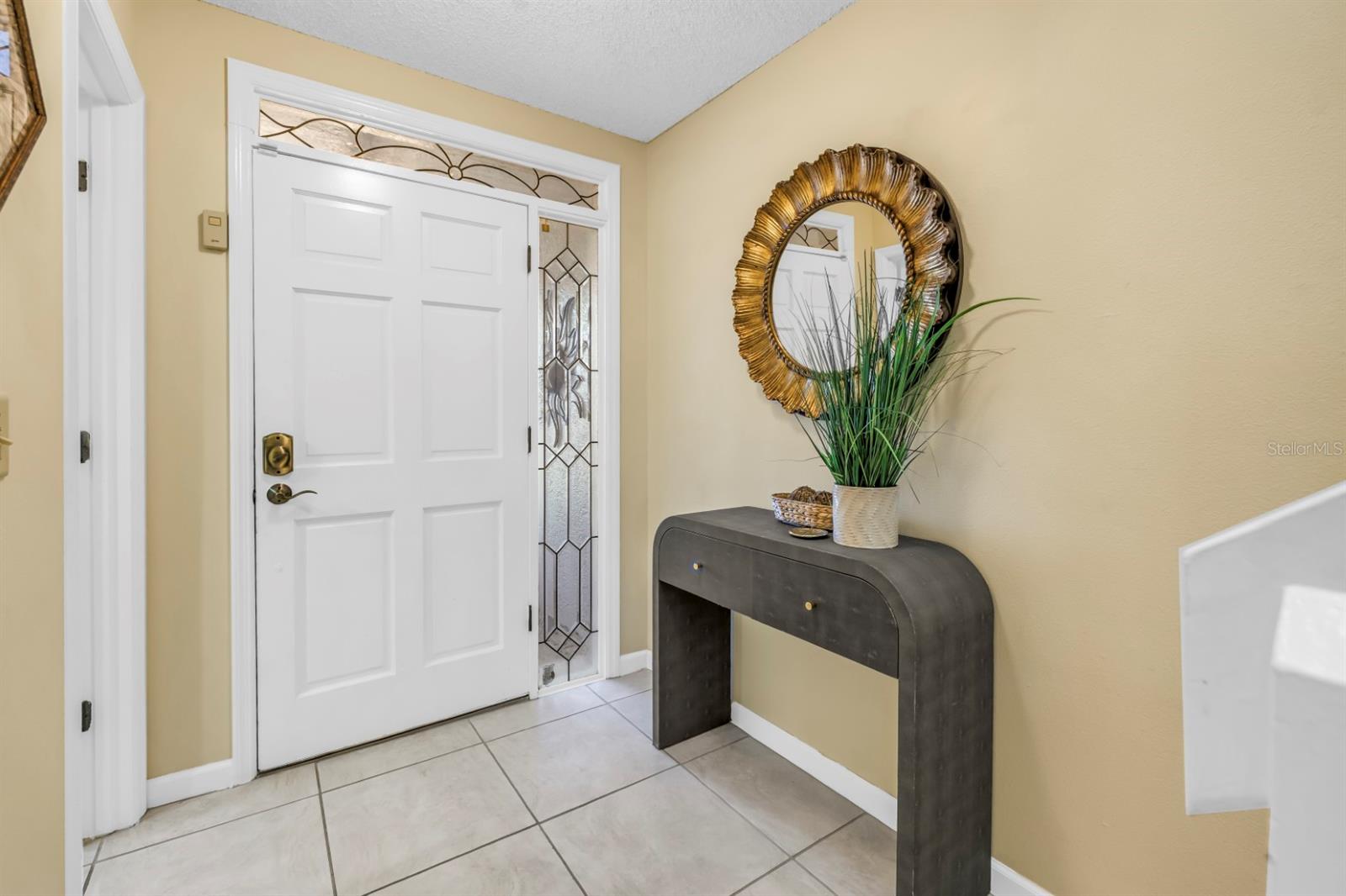 Image 6 of 41 For 903 Pinellas Bayway S 302