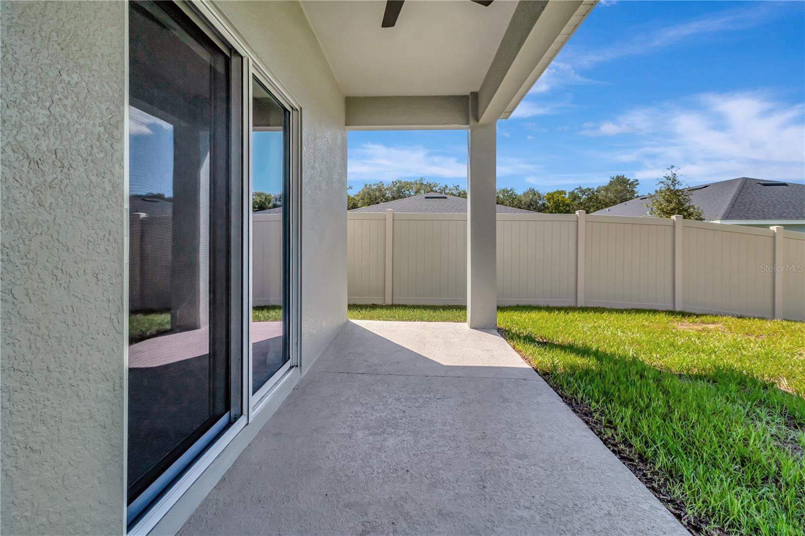 Image 32 of 36 For 1300 Plumbago Court