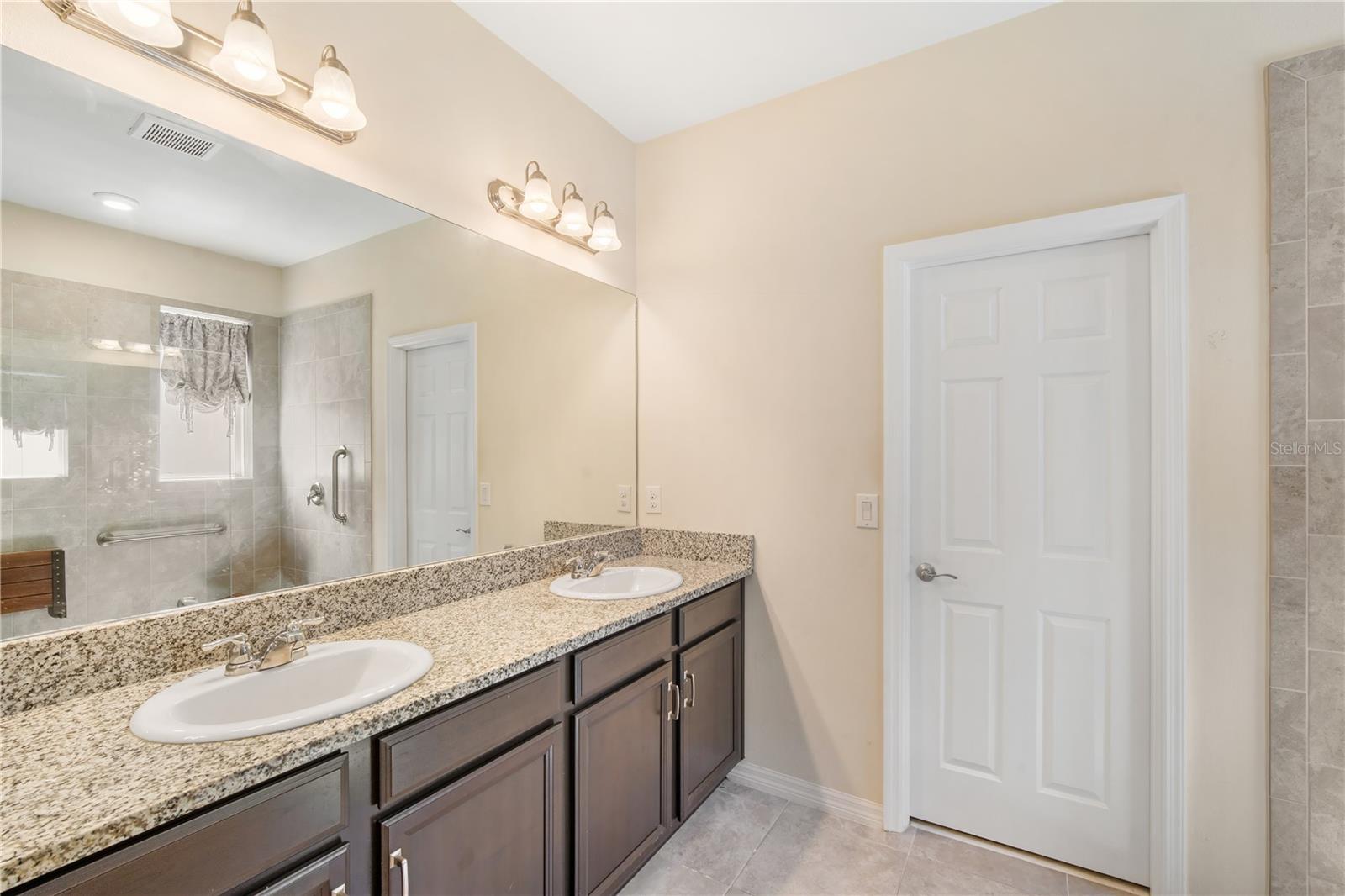 Image 11 of 24 For 13413 Palmera Vista Drive