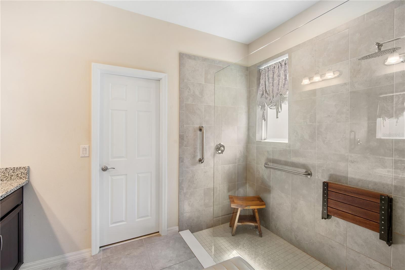 Image 12 of 24 For 13413 Palmera Vista Drive