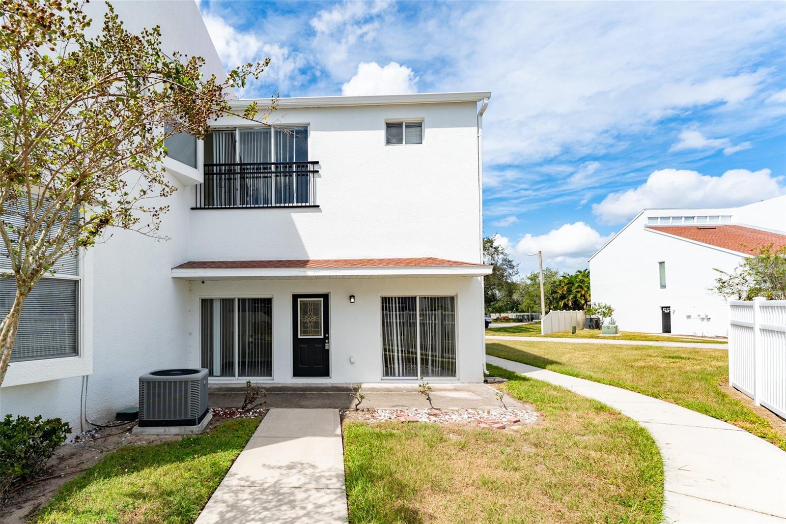 Details for 9519 Citrus Glen, TAMPA, FL 33618