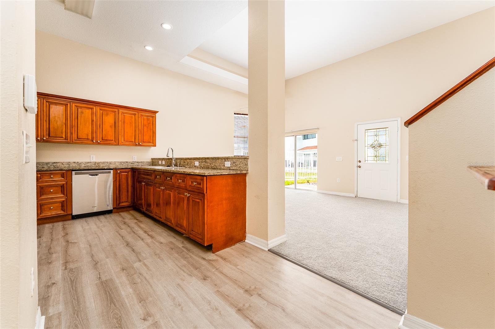 Image 10 of 51 For 9519 Citrus Glen