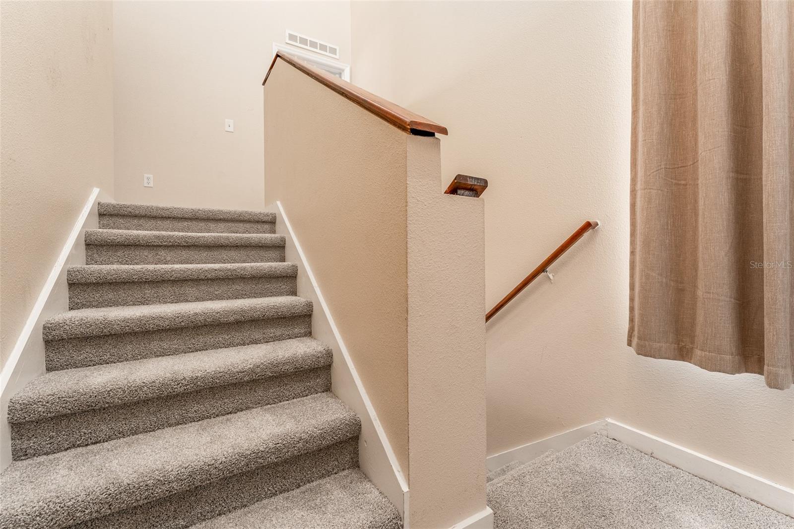 Image 18 of 51 For 9519 Citrus Glen