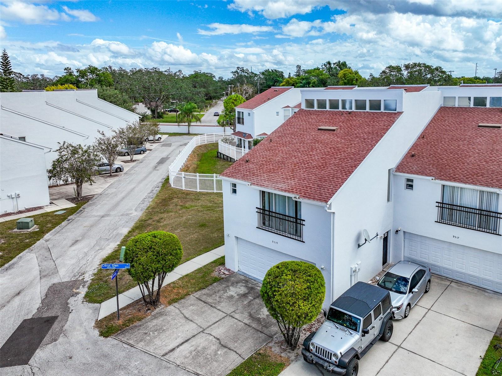 Image 43 of 51 For 9519 Citrus Glen