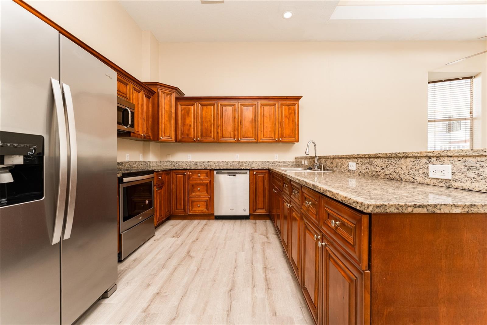 Image 7 of 51 For 9519 Citrus Glen