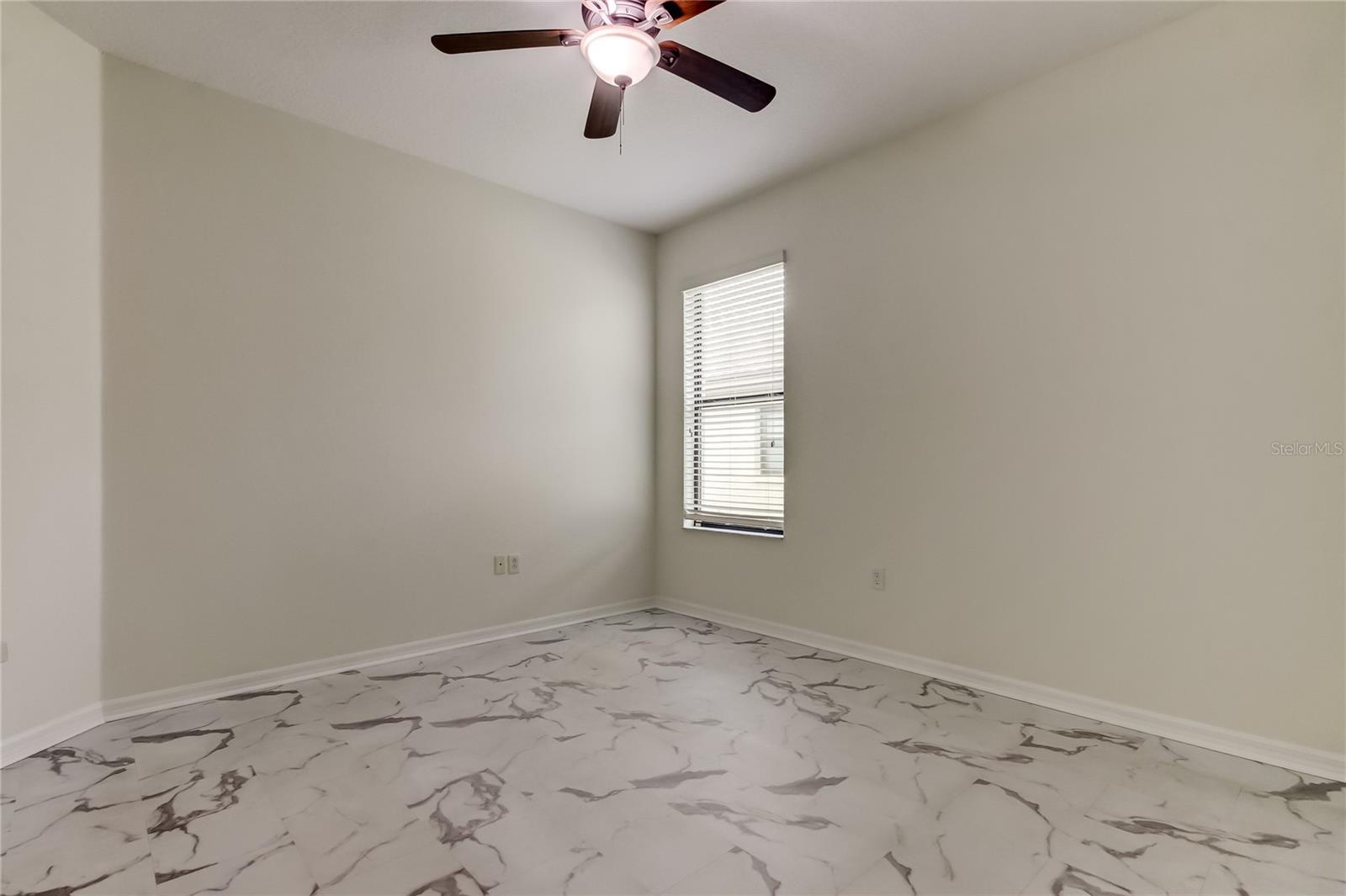 Image 31 of 40 For 12747 Tikal Way