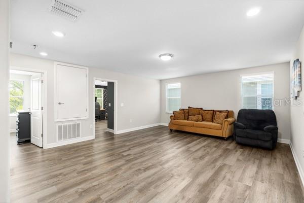 Image 22 of 39 For 11760 Winterset Cove Drive