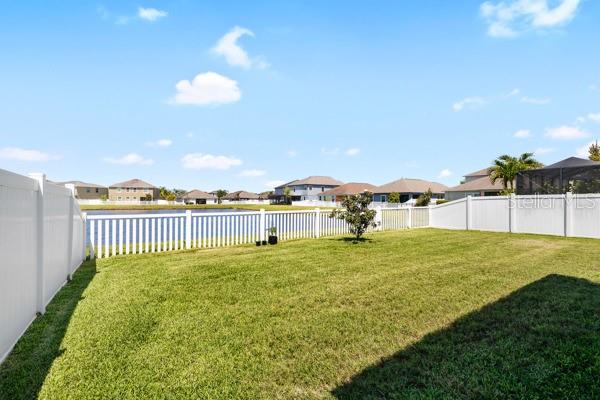 Image 33 of 39 For 11760 Winterset Cove Drive