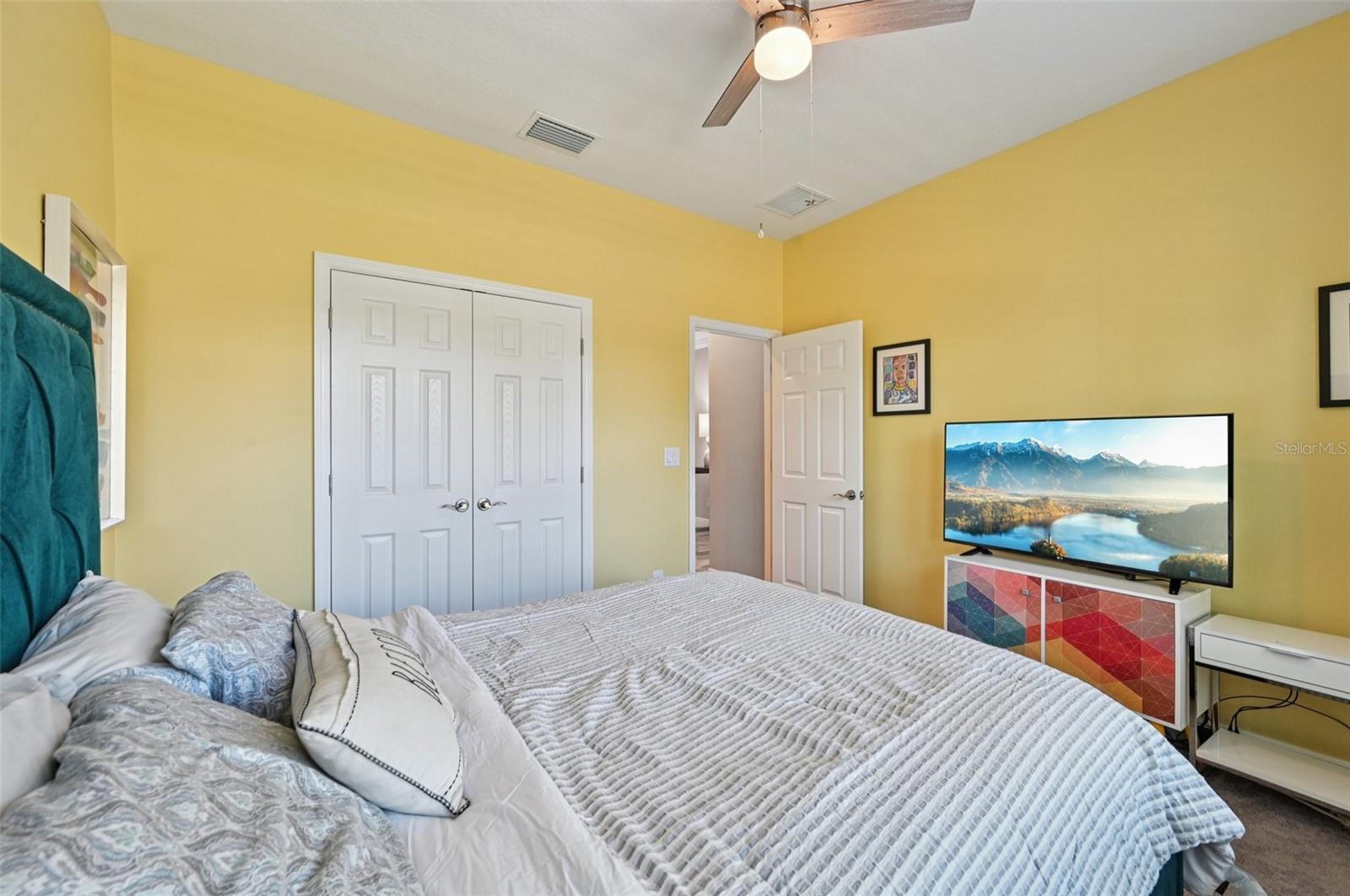 Image 26 of 72 For 13120 Foxtail Fern Drive