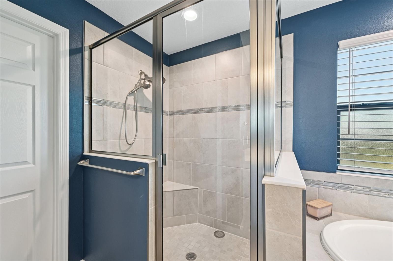 Image 37 of 72 For 13120 Foxtail Fern Drive