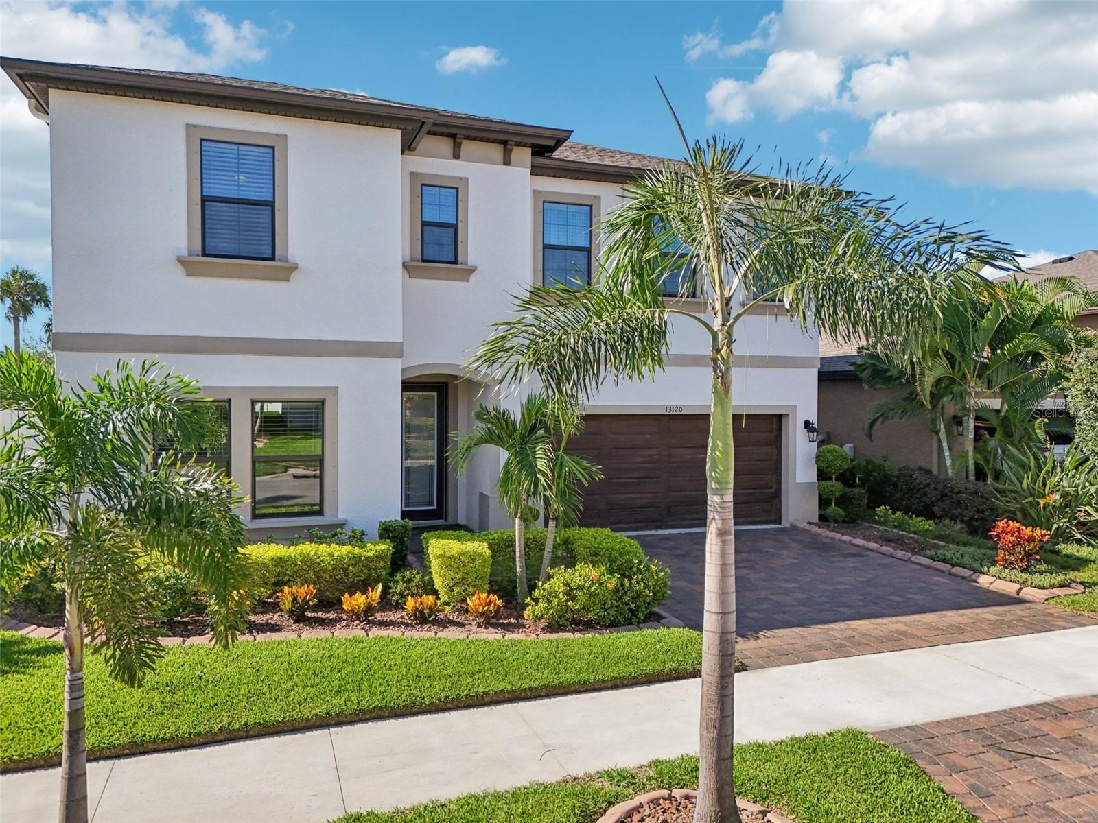 Image 4 of 72 For 13120 Foxtail Fern Drive