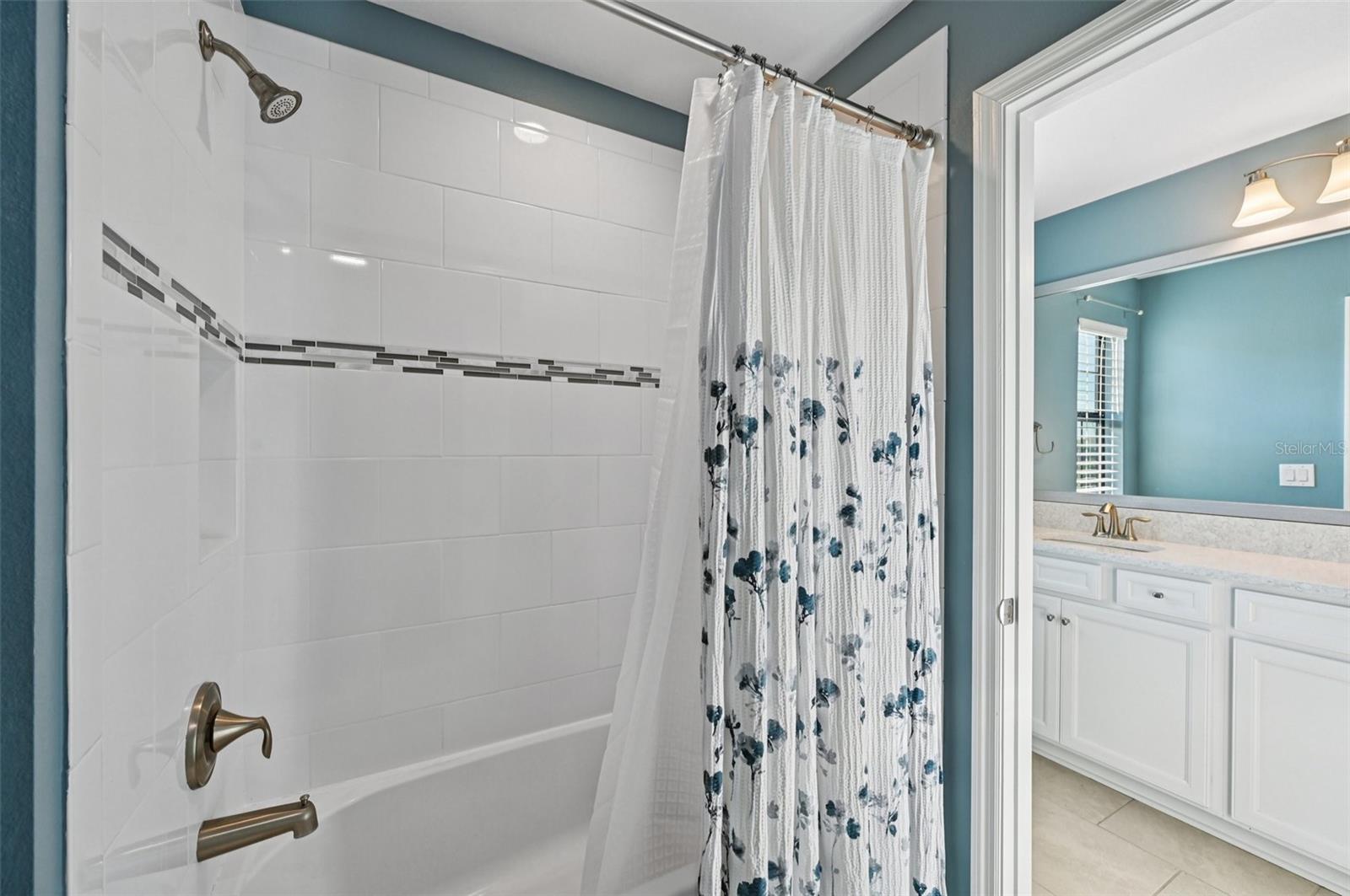 Image 44 of 72 For 13120 Foxtail Fern Drive