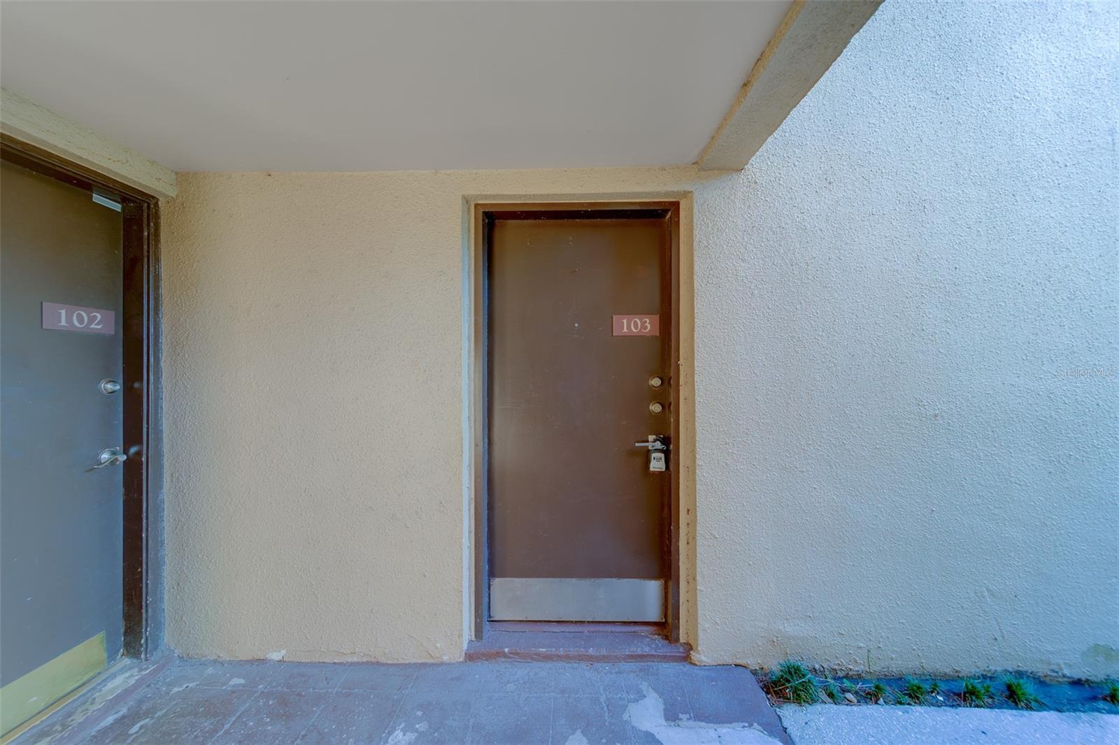 Image 3 of 44 For 890 Village Drive N 103