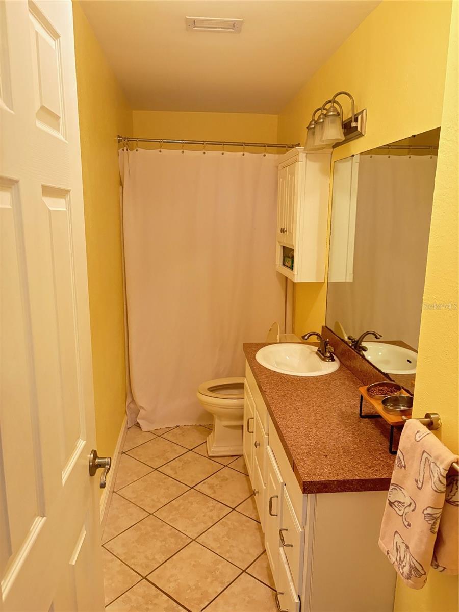 Image 16 of 23 For 11054 91st Terrace