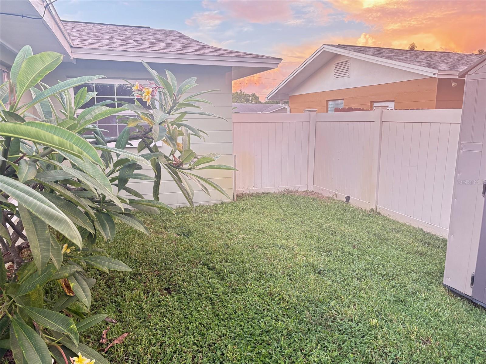 Image 21 of 23 For 11054 91st Terrace