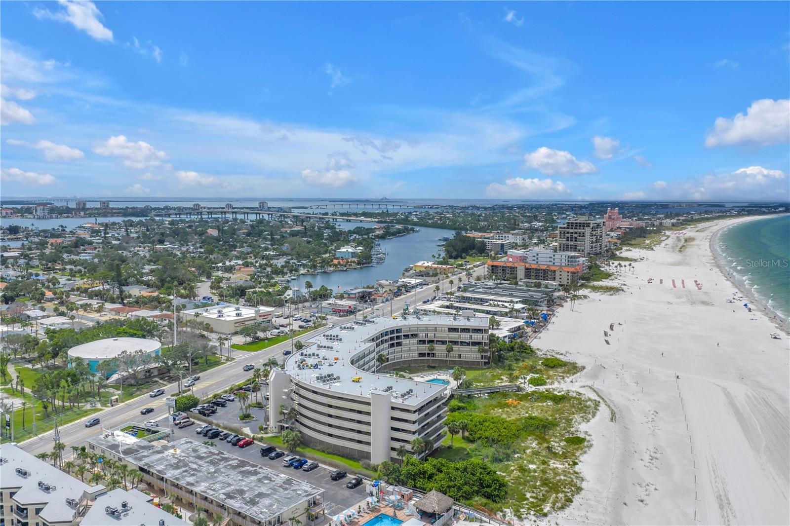 Image 45 of 57 For 4450 Gulf Boulevard 113