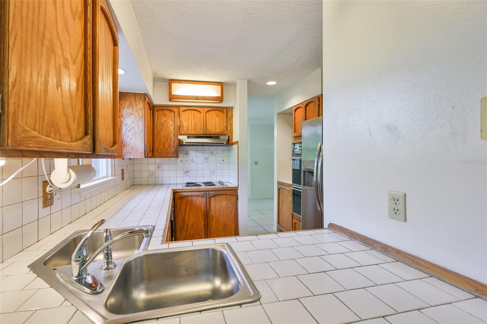 Image 21 of 54 For 306 Hollowtree Drive