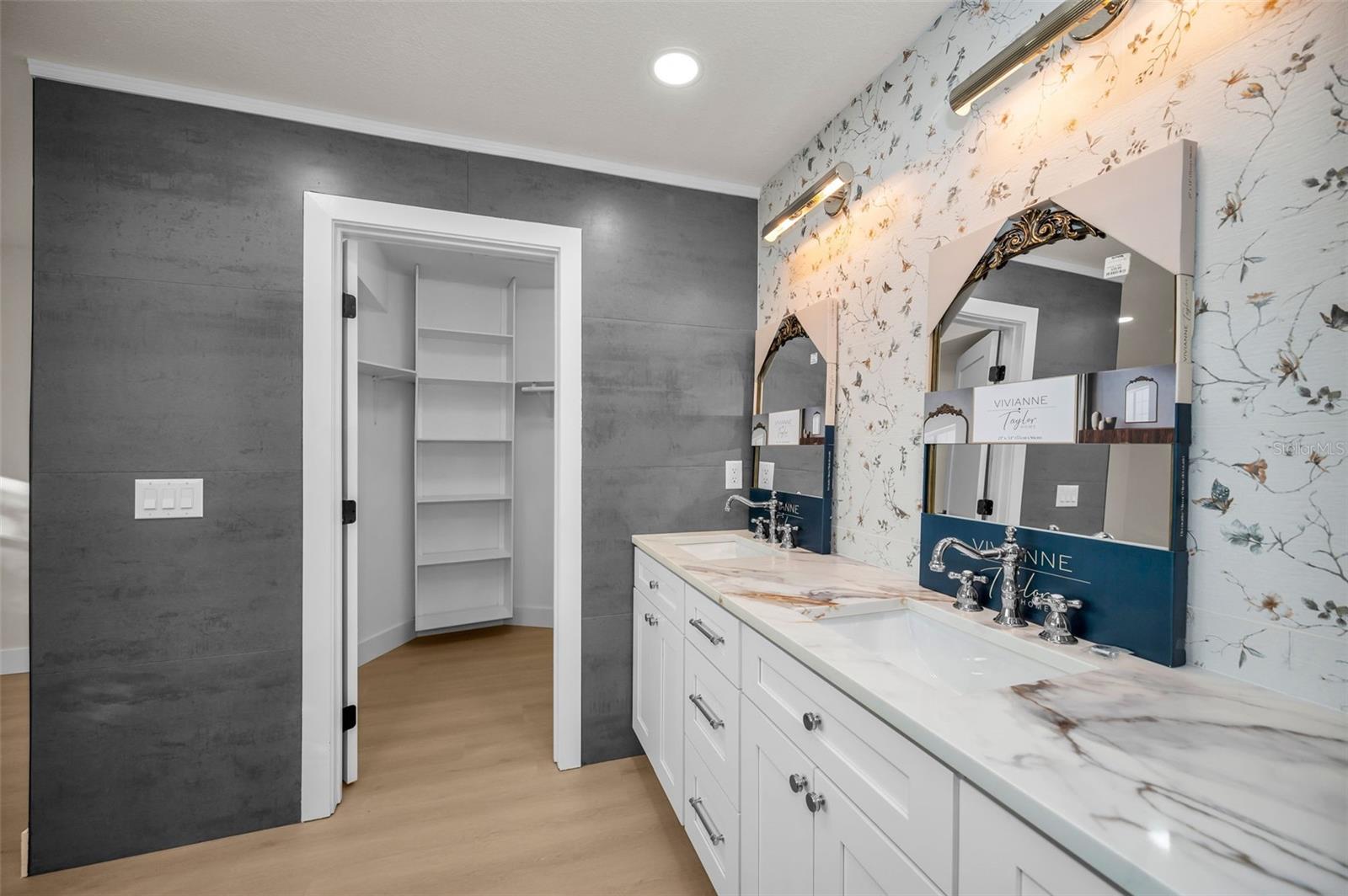 Image 16 of 38 For 1695 Clearwater Harbor Drive