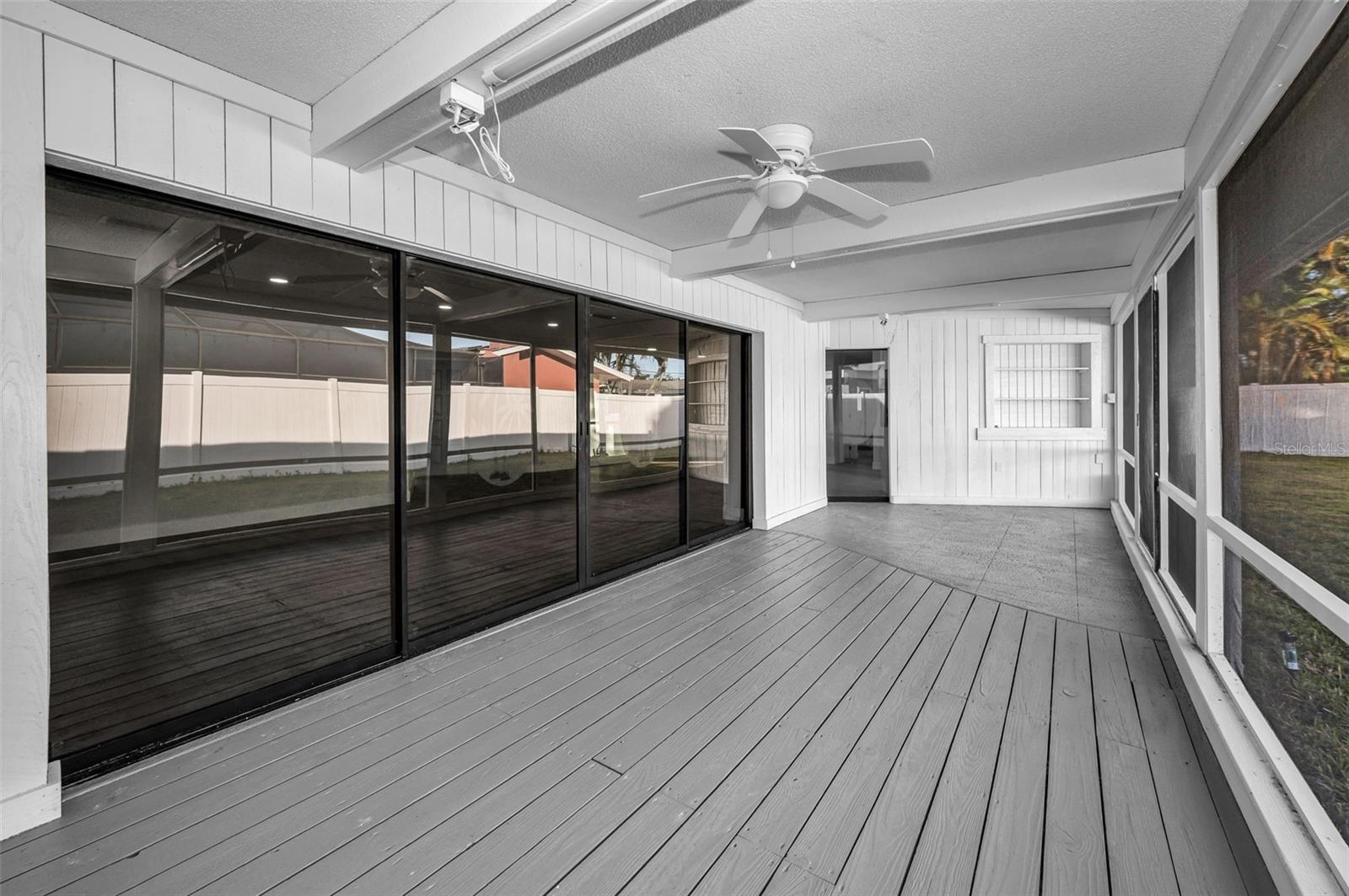 Image 27 of 38 For 1695 Clearwater Harbor Drive