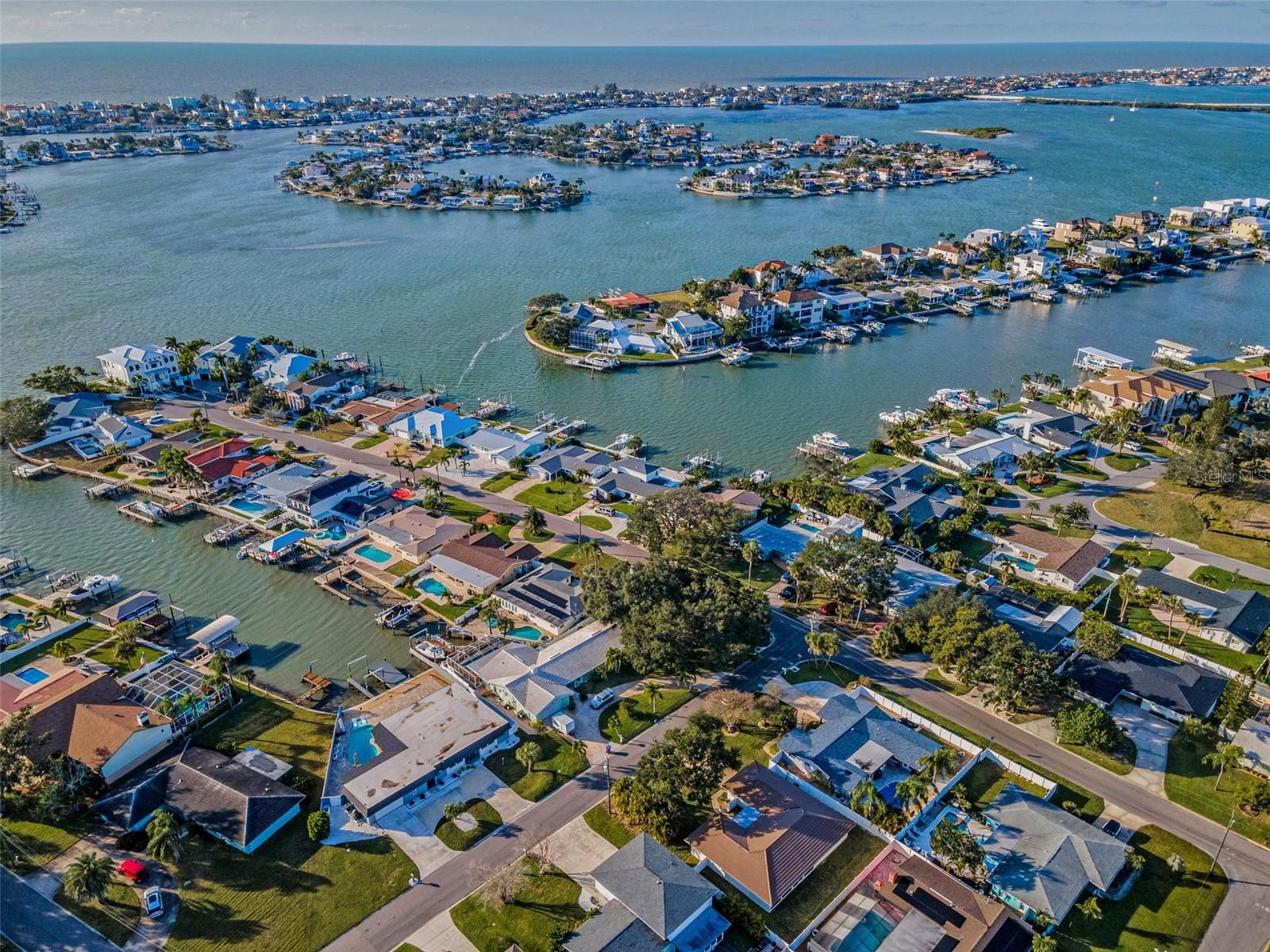 Image 36 of 38 For 1695 Clearwater Harbor Drive