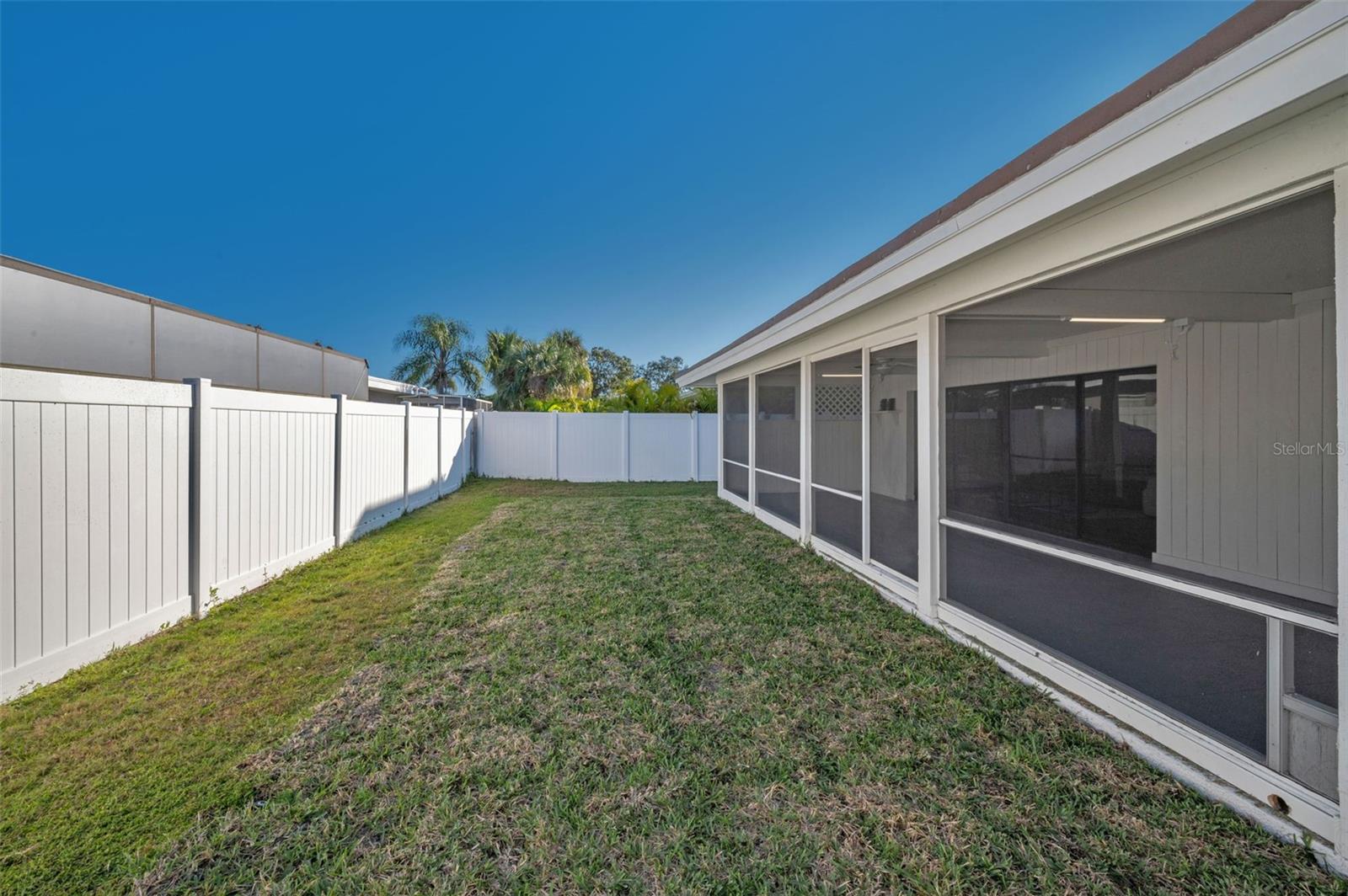 Image 40 of 43 For 1695 Clearwater Harbor Drive