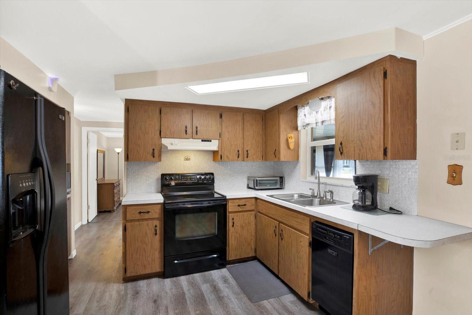 Image 7 of 21 For 1446 Normandy Boulevard