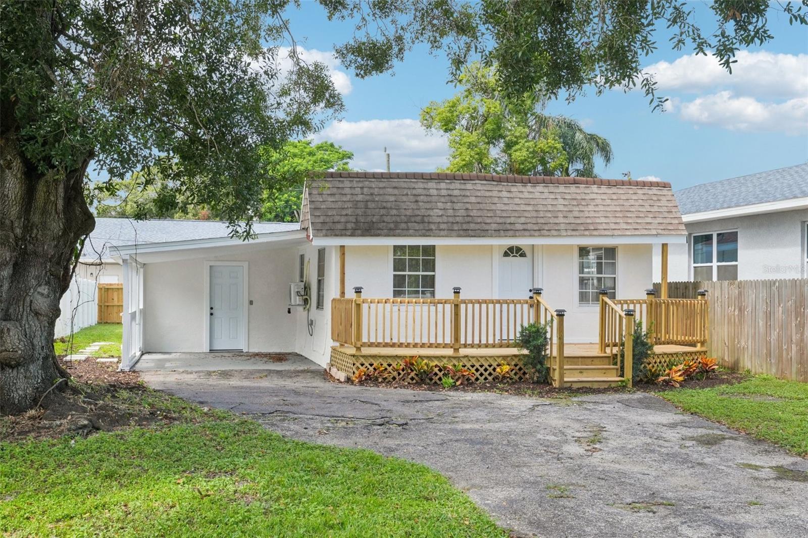 Details for 5502 40th Street N, ST PETERSBURG, FL 33714