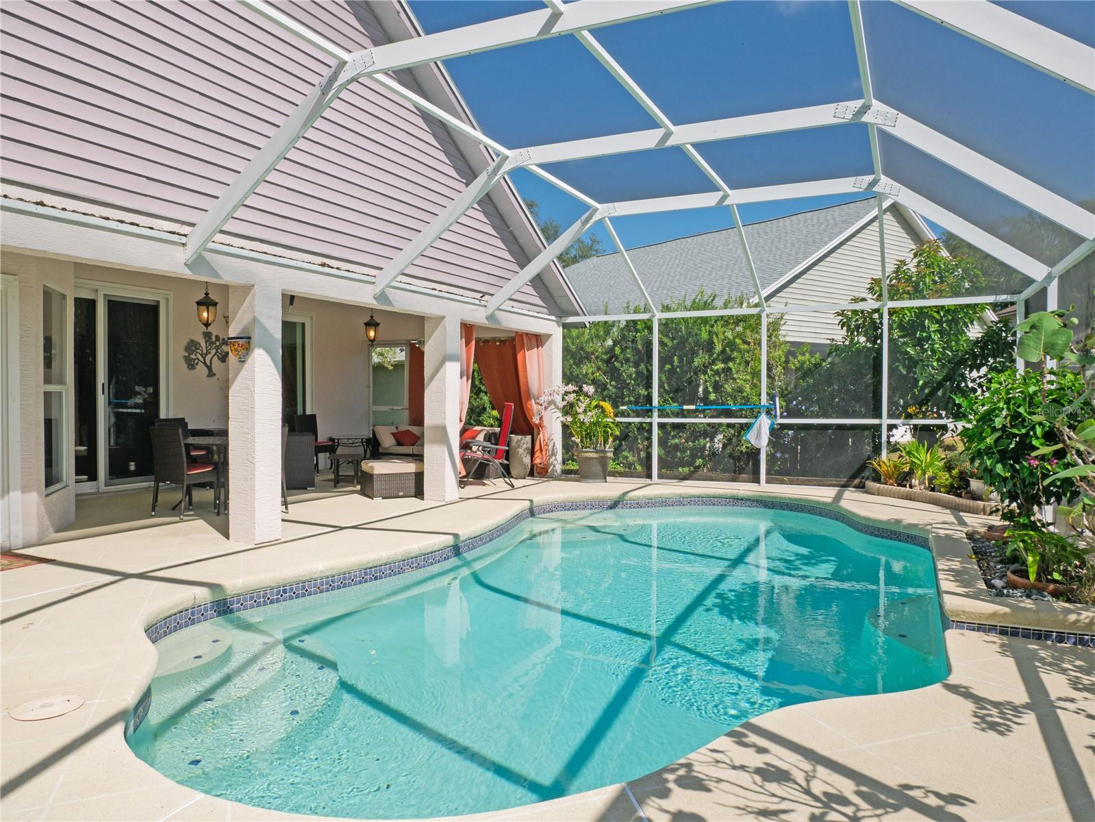 Image 24 of 37 For 16517 Lake Heather Drive